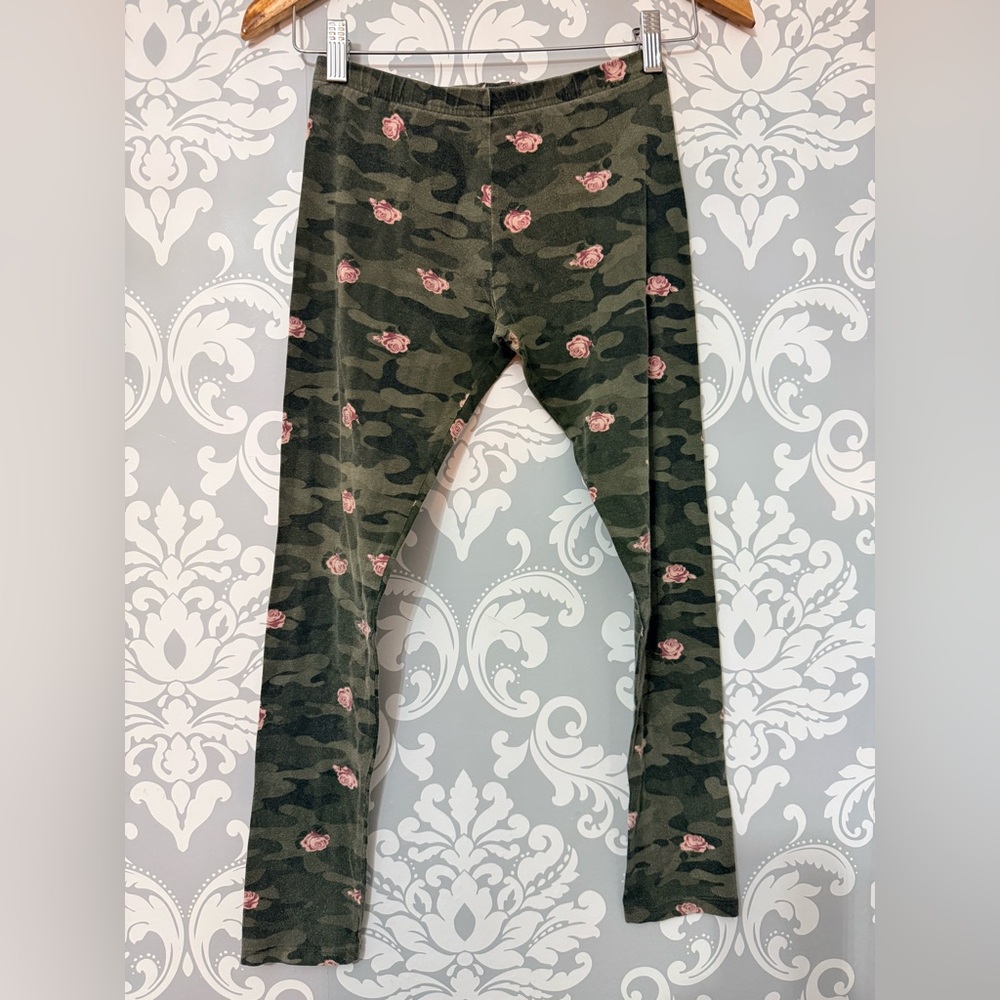 10/$25 • George Camo‎ Print Cotton Leggings